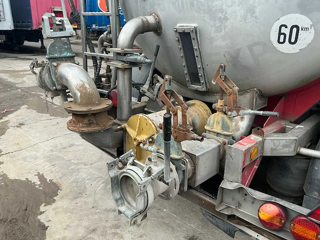 1993 dijkstra 475.700 oplegger water / mesttank - afbeelding 16 van  17