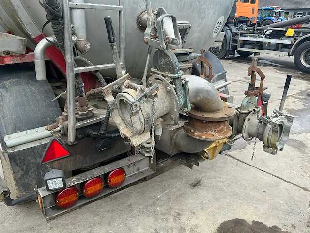 1993 dijkstra 475.700 oplegger water / mesttank - afbeelding 17 van  17