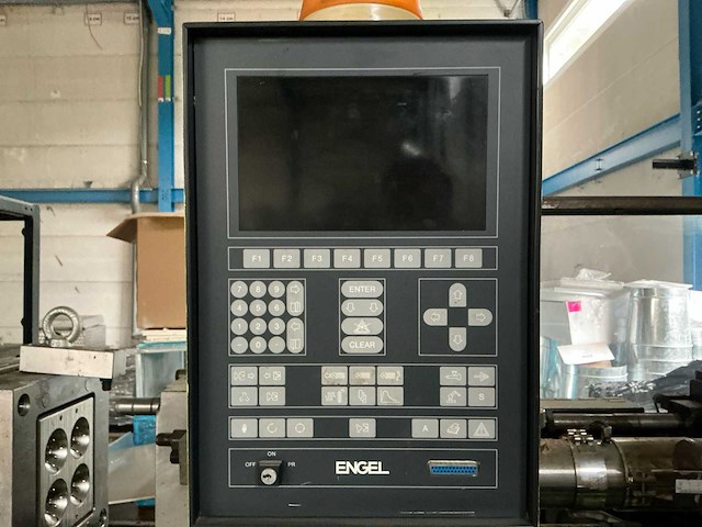1993 engel es 200/50hl spuitgietmachine - afbeelding 12 van  16