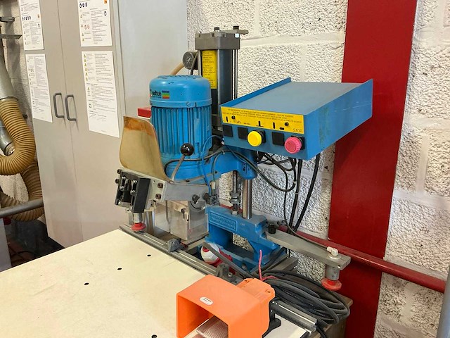 1993 hettich scharnierboormachine - afbeelding 4 van  5