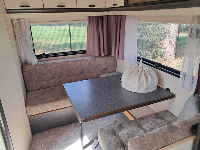 1993 hobby classic caravan - afbeelding 9 van  11
