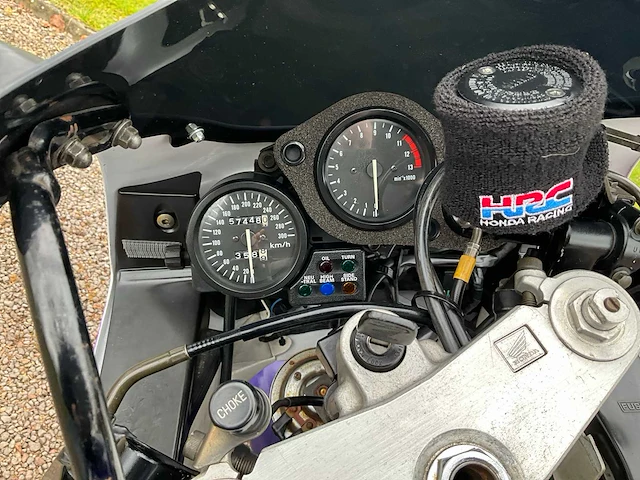 1993 honda firebalde sc28 cbr900rr - afbeelding 29 van  42