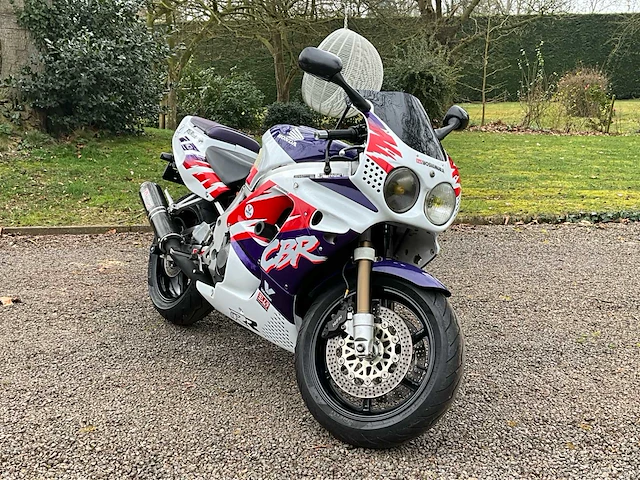 1993 honda firebalde sc28 cbr900rr - afbeelding 40 van  42