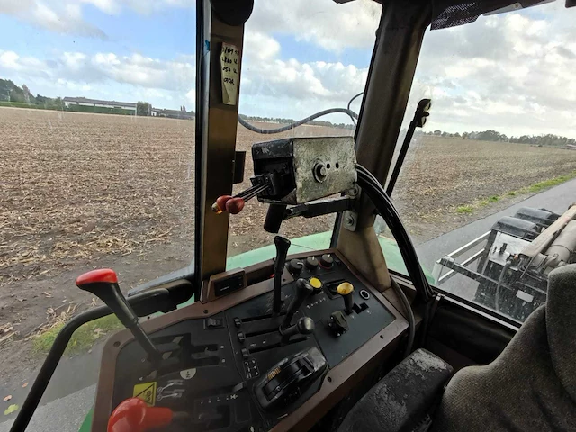 1993 john deere 7810s mét bvc containerhaaksysteem v24 - afbeelding 22 van  58