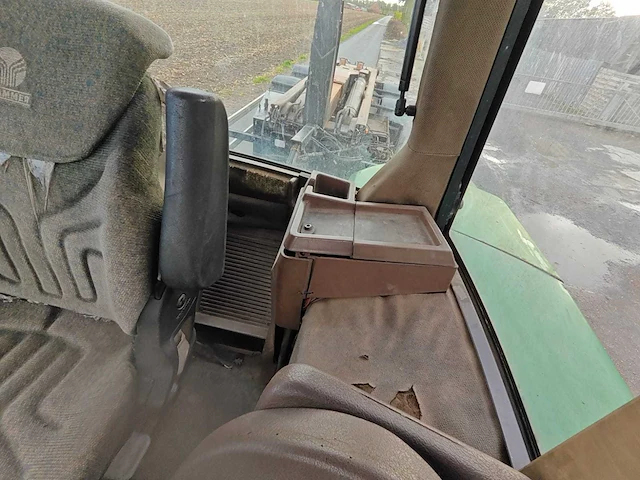 1993 john deere 7810s mét bvc containerhaaksysteem v24 - afbeelding 45 van  58