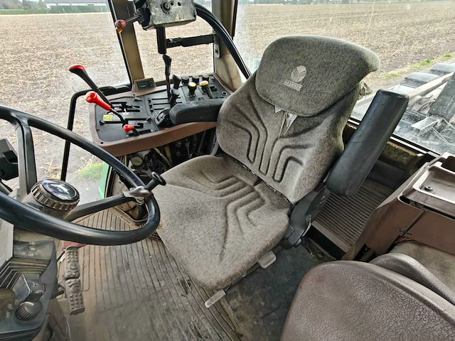 1993 john deere 7810s mét bvc containerhaaksysteem v24 - afbeelding 55 van  58