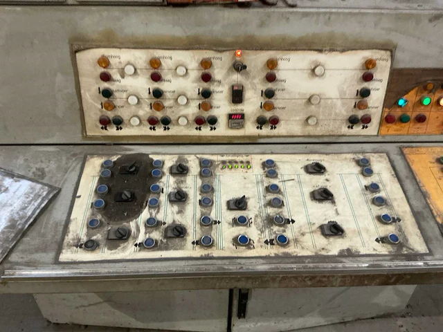 1993 kaltenbach hdm 1300 cirkelzaagmachine metaal - afbeelding 21 van  31