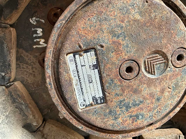 1993 kubota kx-101 graafmachine - afbeelding 4 van  25