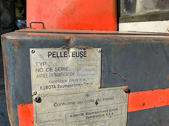 1993 kubota kx-101 graafmachine - afbeelding 17 van  25