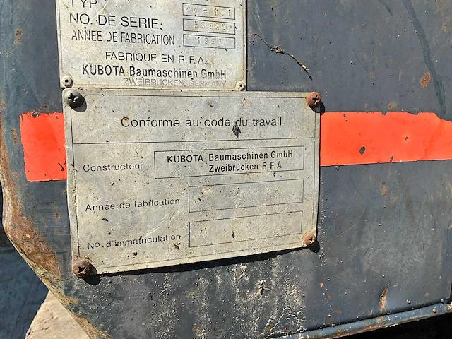 1993 kubota kx-101 graafmachine - afbeelding 18 van  25
