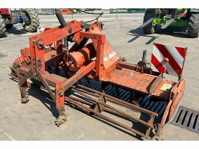 1993 kuhn belrecolt hrb 302 d rotoreg - afbeelding 1 van  8