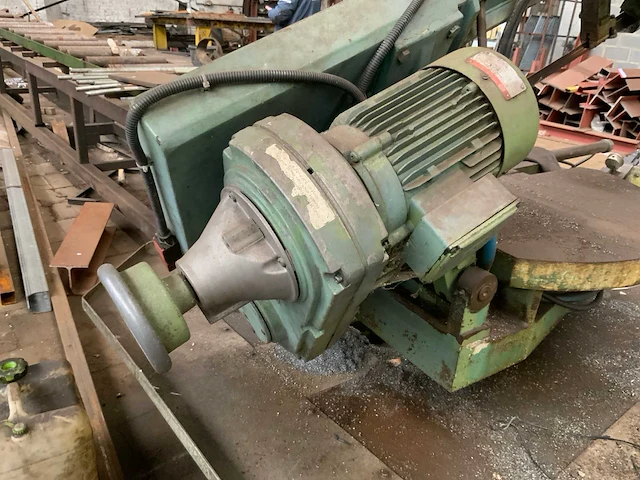 1993 meba 320dg half automatische bandzaagmachine - afbeelding 8 van  12
