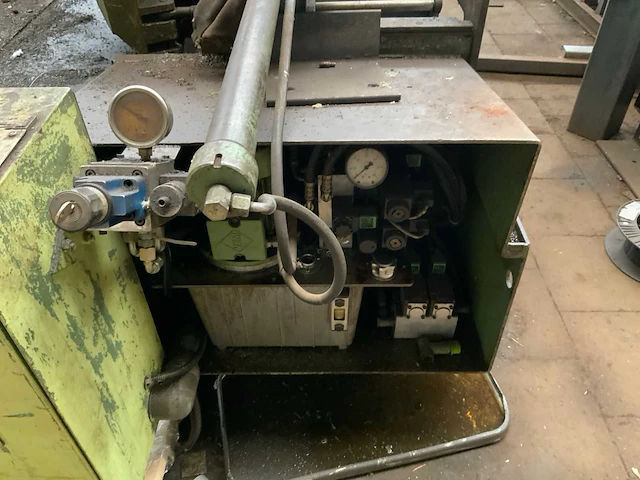 1993 meba 320dg half automatische bandzaagmachine - afbeelding 12 van  12