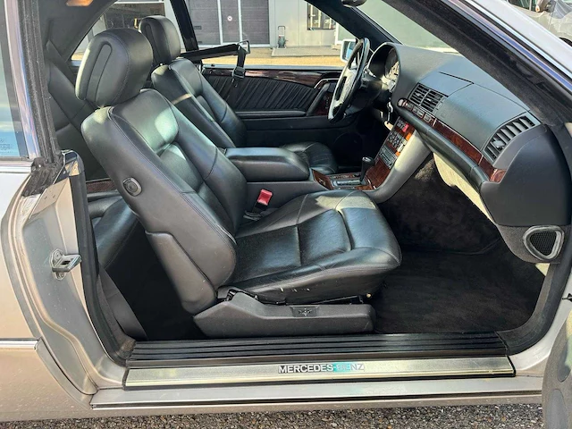 1993 mercedes 500 cl - oldtimer - afbeelding 9 van  23