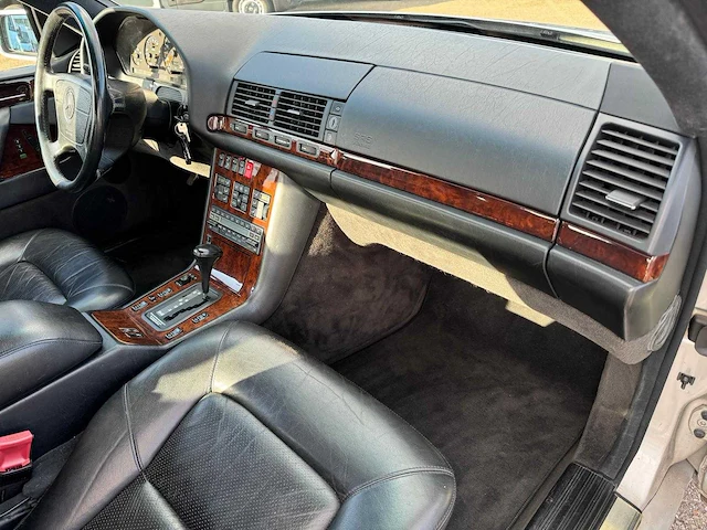 1993 mercedes 500 cl - oldtimer - afbeelding 10 van  23