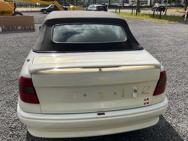 1993 opel astra cabrio oldtimer - afbeelding 19 van  24