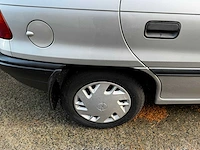 1993 opel astra personenauto - afbeelding 14 van  16