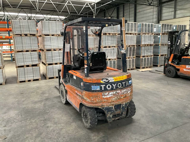 1993 toyota fbm25 vorkheftruck - afbeelding 15 van  21