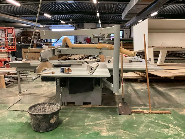 1994 altendorf f 46 paneelcirkelzaagmachine - afbeelding 17 van  21