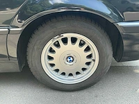 1994 bmw e39 730i v8 oldtimer - afbeelding 10 van  32