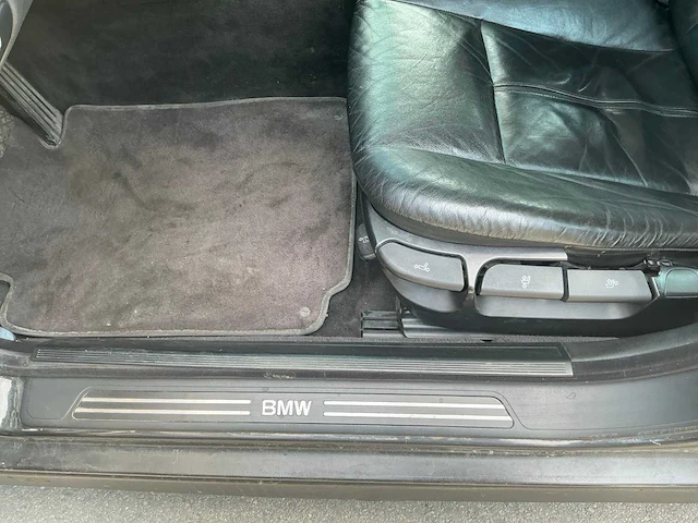 1994 bmw e39 730i v8 oldtimer - afbeelding 21 van  32