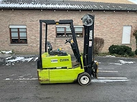 1994 clark tm 15 vorkheftruck - afbeelding 24 van  27