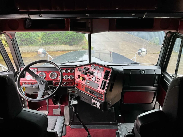 1994 freightliner flb vrachtwagen - afbeelding 9 van  48