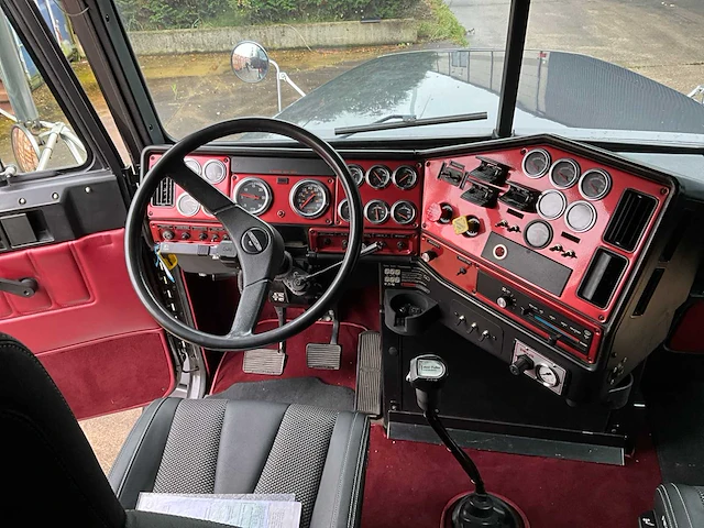 1994 freightliner flb vrachtwagen - afbeelding 10 van  48