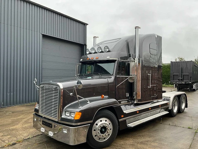 1994 freightliner flb vrachtwagen - afbeelding 1 van  48