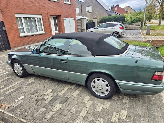 1994 mercedes 220 oldtimer - afbeelding 3 van  26