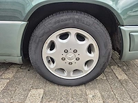 1994 mercedes 220 oldtimer - afbeelding 19 van  26