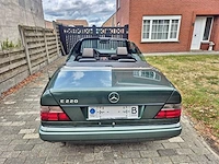 1994 mercedes 220 oldtimer - afbeelding 26 van  26