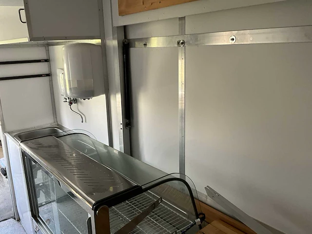 1994 mercedes-benz 308 dp oldtimer foodtruck - afbeelding 9 van  52