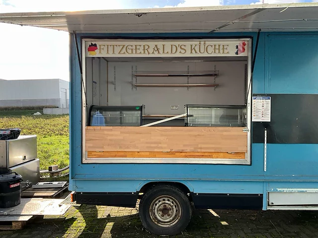 1994 mercedes-benz 308 dp oldtimer foodtruck - afbeelding 22 van  52