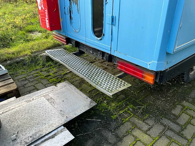1994 mercedes-benz 308 dp oldtimer foodtruck - afbeelding 33 van  52