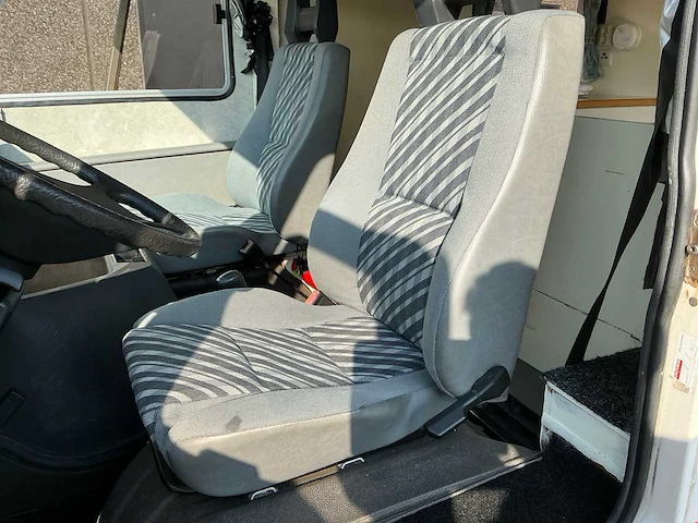 1994 mercedes-benz mirage mb100d camper - afbeelding 5 van  81