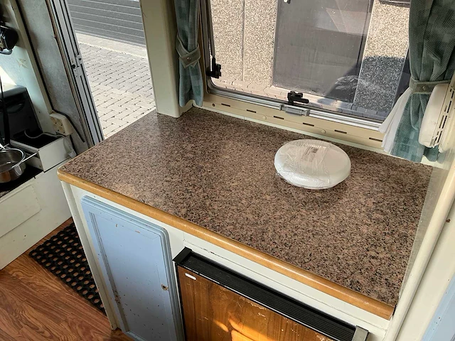 1994 mercedes-benz mirage mb100d camper - afbeelding 24 van  81