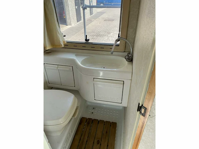 1994 mercedes-benz mirage mb100d camper - afbeelding 38 van  81
