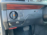 1994 mercedes-benz stationwagen e250 oldtimer personenauto - afbeelding 6 van  25