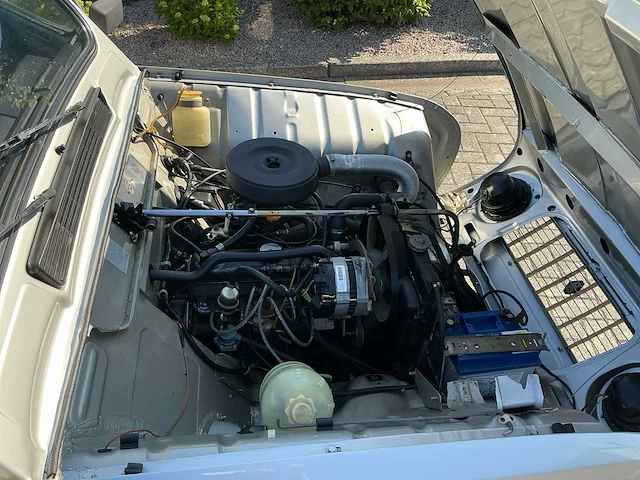 1994 renault r4 b7 oldtimer - afbeelding 15 van  56