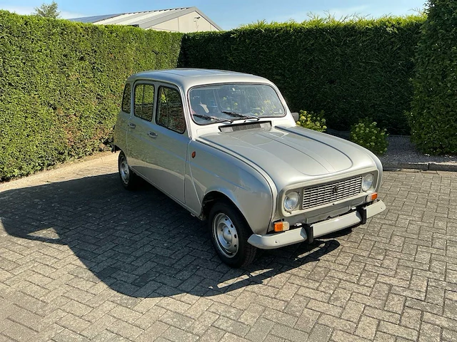 1994 renault r4 b7 oldtimer - afbeelding 23 van  56