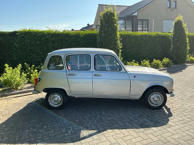 1994 renault r4 b7 oldtimer - afbeelding 34 van  56