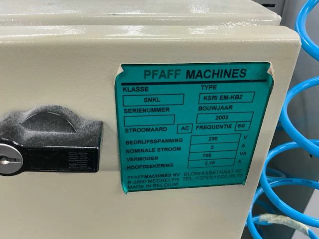 1994 rotox ia 390 automatische stoffen snij- en afboordmachine - afbeelding 3 van  17