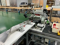 1994 rotox ia 390 automatische stoffen snij- en afboordmachine - afbeelding 7 van  17