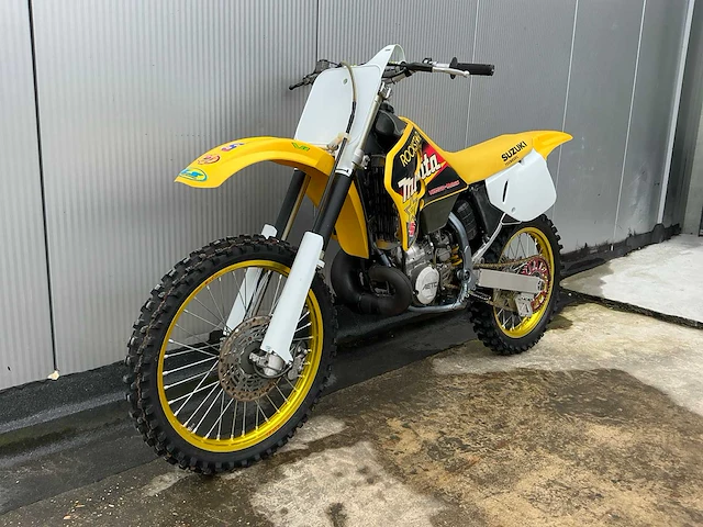1994 suzuki rm250 motorfiets - afbeelding 1 van  12