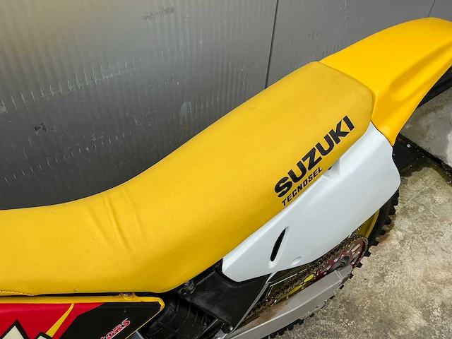 1994 suzuki rm250 motorfiets - afbeelding 11 van  12