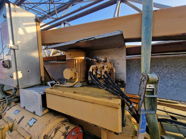 1995 arcomet fsr 261 torenkraan - afbeelding 2 van  10