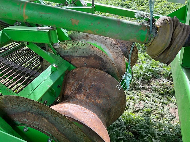 1995 avr 230b tweerijige aardappelrooier - afbeelding 2 van  42