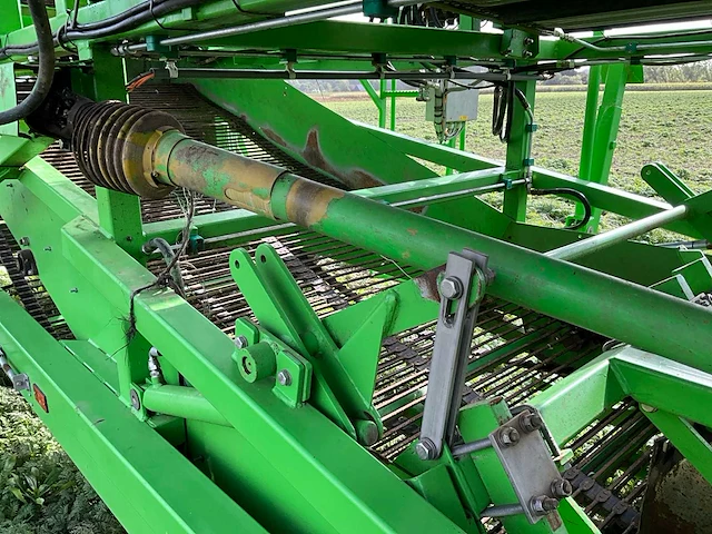 1995 avr 230b tweerijige aardappelrooier - afbeelding 3 van  42