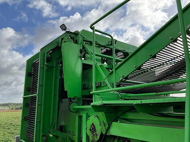 1995 avr 230b tweerijige aardappelrooier - afbeelding 7 van  42